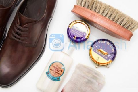 Vệ sinh giày da và cách giặt giày da chuẩn tiệm Ahawash